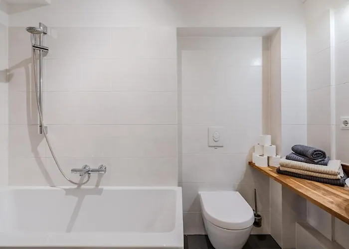 Unique Ap Kreuzberg 4 Bed