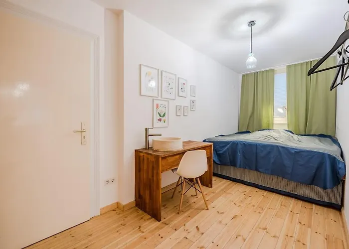 Unique Ap Kreuzberg 4 Bed