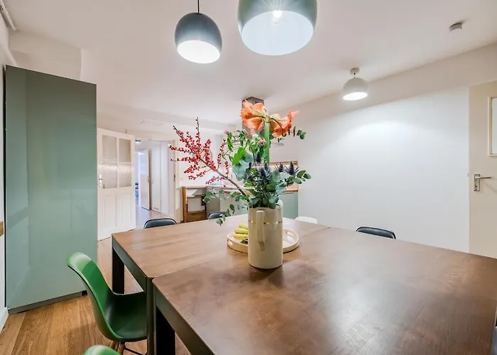 Unique Ap Kreuzberg 4 Bed Lägenhet