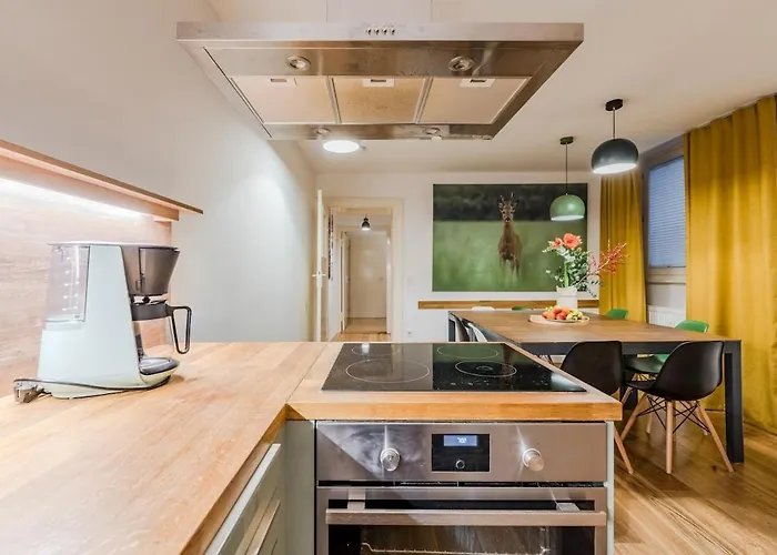 Unique Ap Kreuzberg 4 Bed Lägenhet