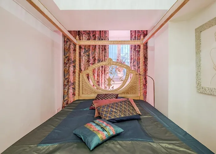 Unique Ap Kreuzberg 4 Bed * برلين