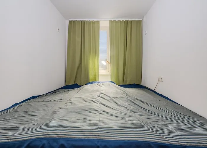 Unique Ap Kreuzberg 4 Bed Lägenhet Berlin